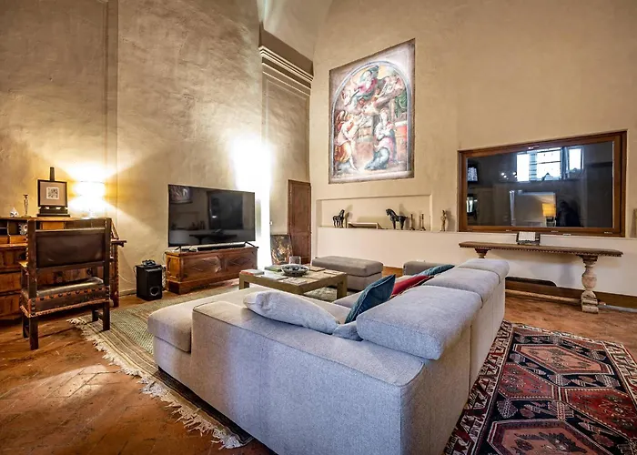 Yid Cantoria Apartment Florence