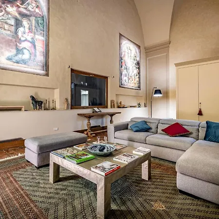 Apartment Yid Cantoria *