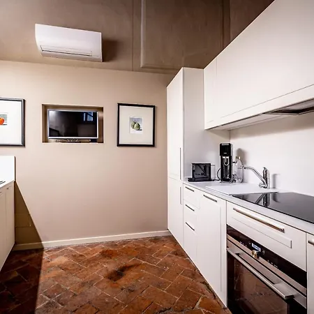 Apartment Yid Cantoria Florence